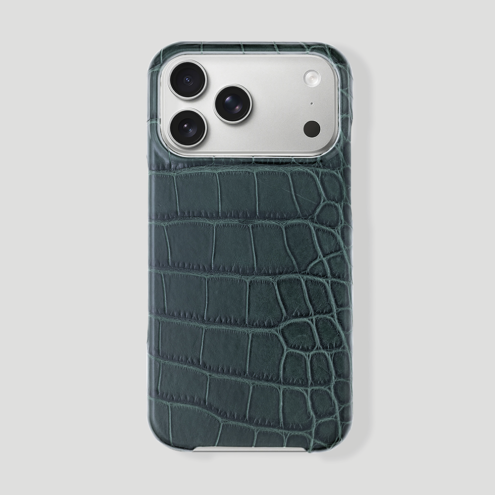 iPhone 17 Pro Max Classic Case