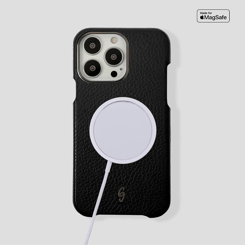 Classic Calfskin Case for iPhone 14 Pro Max - gattiluxury