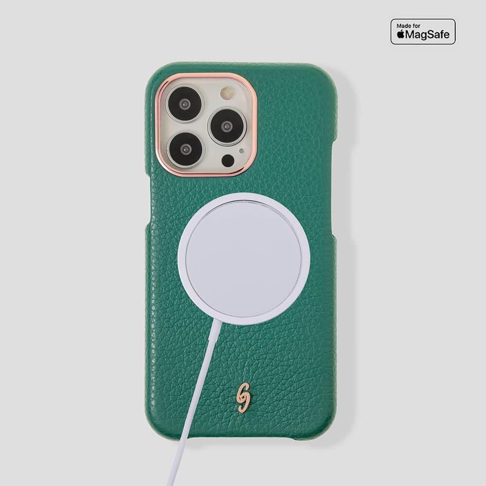 Classic Calfskin Case for iPhone 14 Pro Max - gattiluxury