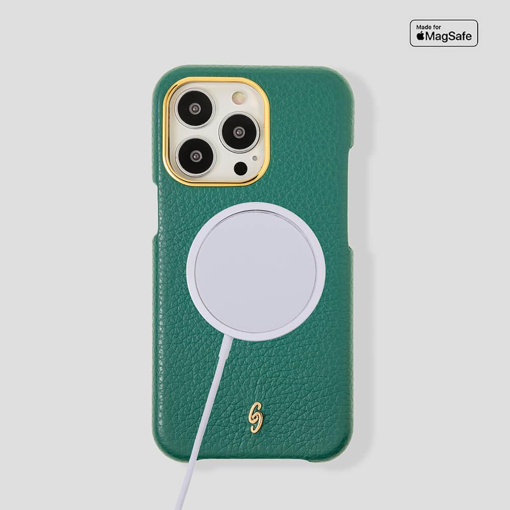 Classic Calfskin Case for iPhone 14 Max - gattiluxury