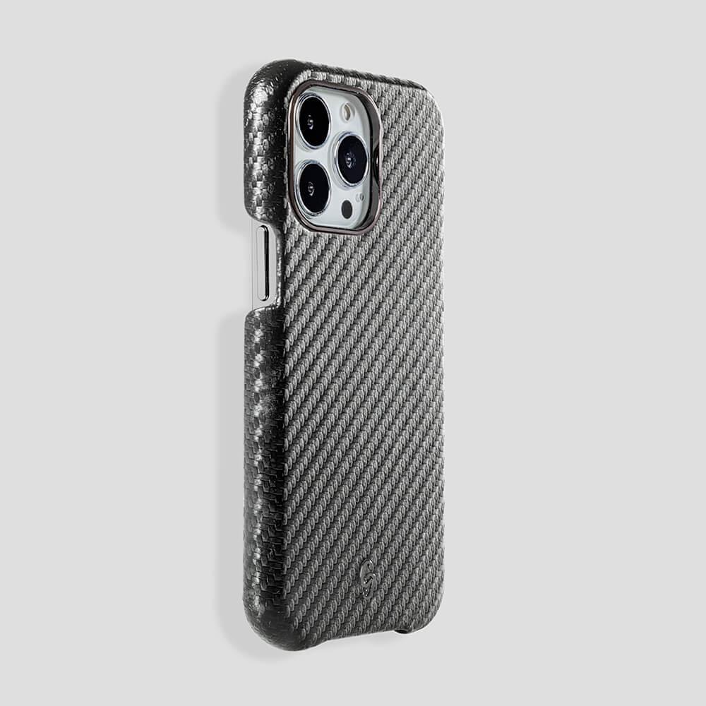 Classic Carbon Fiber Calfskin Case for iPhone 14 Plus - Gatti Luxury